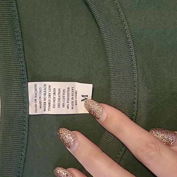 Graphic Green Cropped T-Shirt - Picture 2 of 3